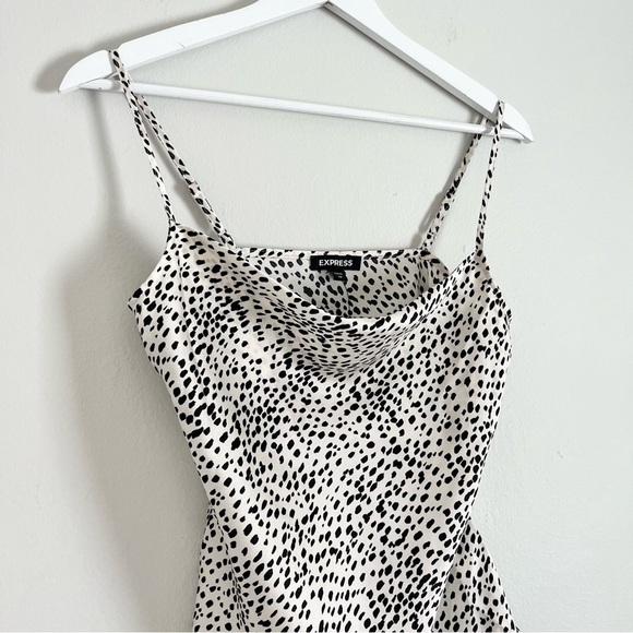 NWT Express Cowl Neck Polka Dot Cami Top Black and White Size XS - Picture 3 of 9